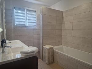 Villas Villa basque piscine chauffee : photos des chambres