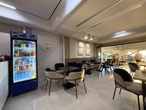 Amaris Seaview Rooms & Apartments