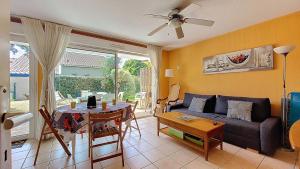 Appartements V-Mimosas 02 Appartement lumineux pour 6 personnes avec terrasse et jardin a Vieux Boucau : photos des chambres