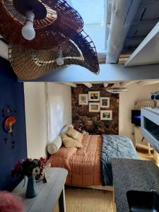 Departamento con patio y cochera