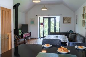 Finest Retreats - Wiggle Barn, Kingsand