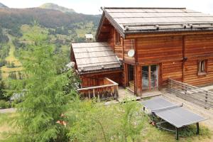 Chalets Prestigious Chalet with Pool & Hot tub, Mountain Views for 19 Guests : photos des chambres