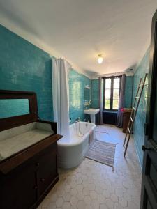 B&B / Chambres d'hotes Villa Magdala Arts & Residence : photos des chambres