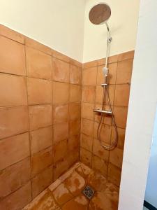 B&B / Chambres d'hotes Villa Magdala Arts & Residence : photos des chambres