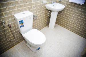 Fieldscape 9- 4BD Full Kitchen