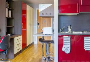 Student Only, Silver Studio Hawley Crescent