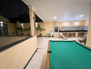 Casa Completa com Sinuca e Churrasqueira