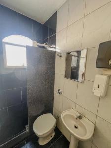 Elite Palace Hotel - Banheiro Compartilhado