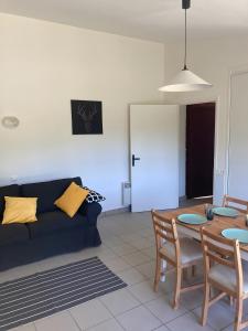 Studio Ocre Au Bord Du Lac