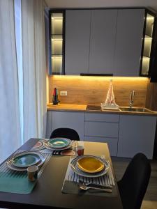 Olive Breeze Drymades