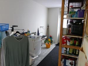 Kamers, strand Nijstad