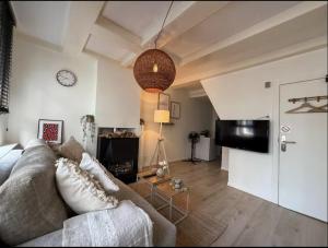 Chic Rembrandt Flat near Bars, Cafés, Museums