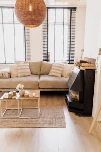 Chic Rembrandt Flat near Bars, Cafés, Museums