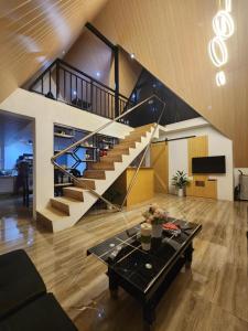 Cabin farm near in Tagaytay