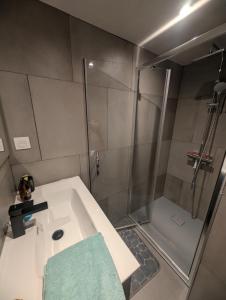 Le chalet den haut studio climatisé