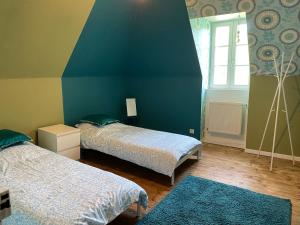 Maisons d'hotes Domaine de la Jordanne - B&B : Suite Familiale avec Balcon