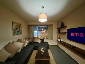 Cozy Harmony Apartment - TGV & City Mall Nearby