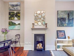 Pass the Keys Cozy Bloomsbury Flat Near Tube High Holborn