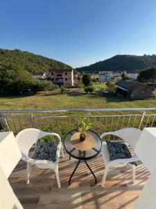 Apartment Tri limuna 1