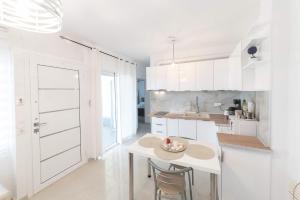 Sunset Sea View Cottage in Chalkidikis Oasis