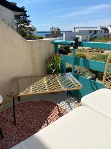 Appartements Appartement pieds dans l eau vue mer : photos des chambres