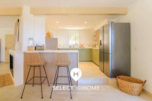 SELECTsoHOME - Villa vue mer avec piscine et parking - VILLA BOHEME