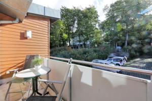 Brise Haus Valentino App 13