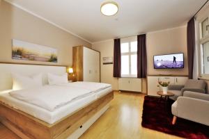 Brise Villa Luna App 07