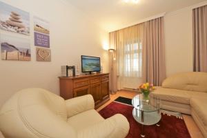 Brise Villa Jasmin App 02