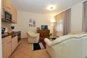 Brise Villa Jasmin App 02