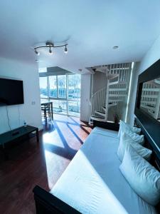 Shine Suites Duplex Bay7A