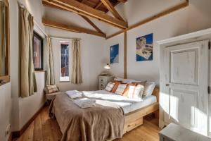 Chalet Alpins - Central Jacuzzi Parking