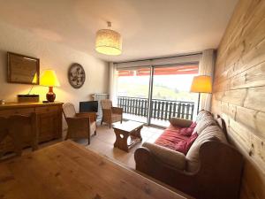 Appartements Appartement calme avec balcon et vue montagne pour 4 pers - FR-1-515-227 : photos des chambres