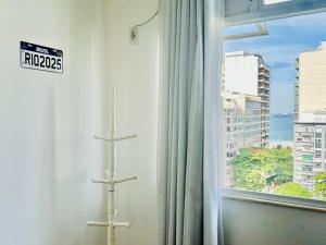 RioSouth Apartments - VISTA MAR FRONTAL charmoso e PRIVATIVO a 200 metros da Praia de Copacabana