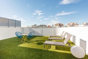 Java - 3 bedroom and shared pool in Almagro