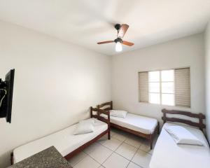 Elite Economy Hotel - Banheiro Compartilhado