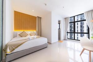 Holiday Suites Seaview at The Shore Kota Kinabalu