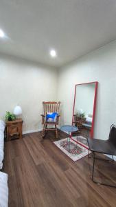 부산 2층 Qstay Loft