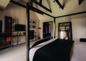 The Chesterton Hotel