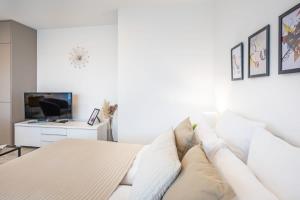 Penthouse - NEW - Modern & Quiet