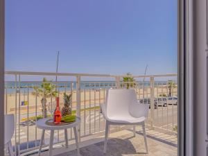 Fronte Mare con Parcheggio by Host Hero