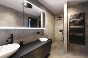 Palazzo Apartments - Porto Letizia