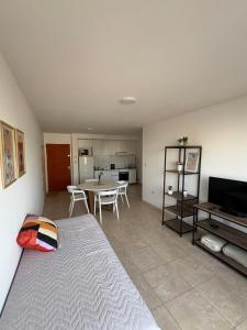 Las violetas 1170 Neuquen