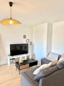 Appartements T2 Moderne - Parking - St-Martin-du-Touch : photos des chambres