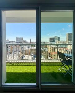 Apartment My HOME Eiffel Tower View