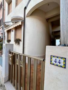 La terrazza sul mare, 44