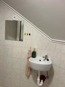 Kőrisfa Csárda magánszállás