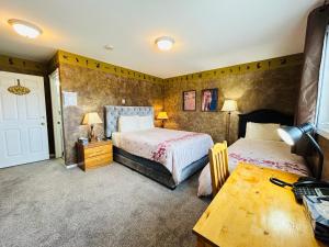 Midnight Sun Inn
