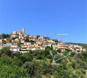 Maisons de vacances Charming stone house in Eus - Vue sur les Montagnes & Confort 2025 : photos des chambres