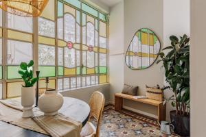 Toliman - 1 bedroom and office in Eixample Dreta